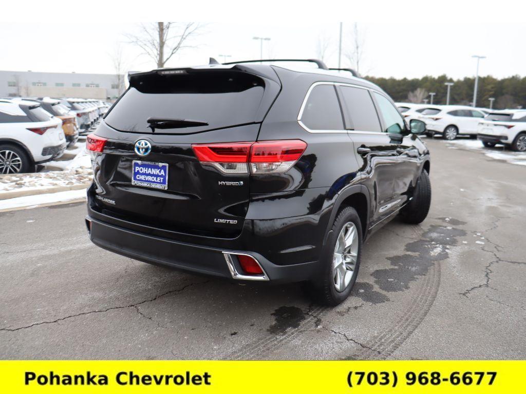 used 2019 Toyota Highlander Hybrid car, priced at $33,000