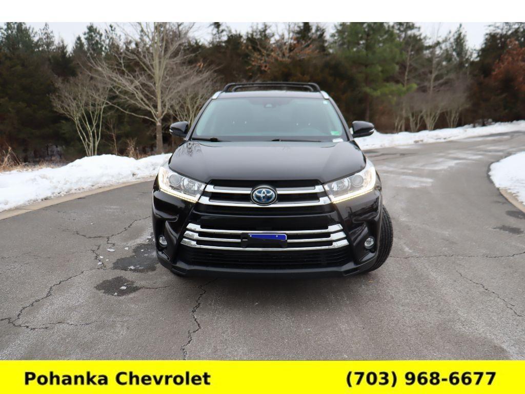 used 2019 Toyota Highlander Hybrid car, priced at $33,000