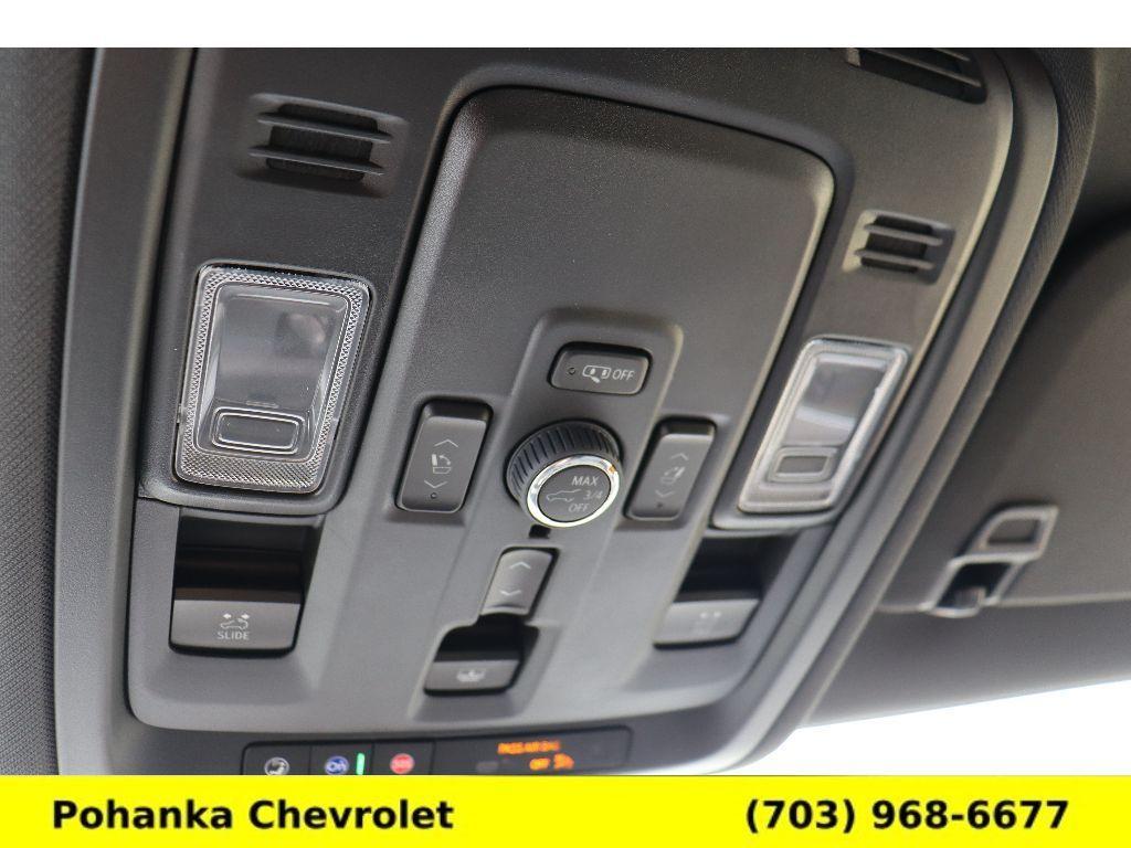 new 2025 Chevrolet Suburban car, priced at $87,775