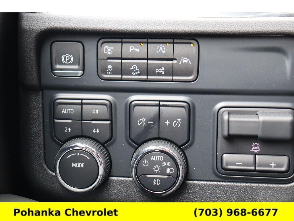 new 2025 Chevrolet Suburban car, priced at $87,775