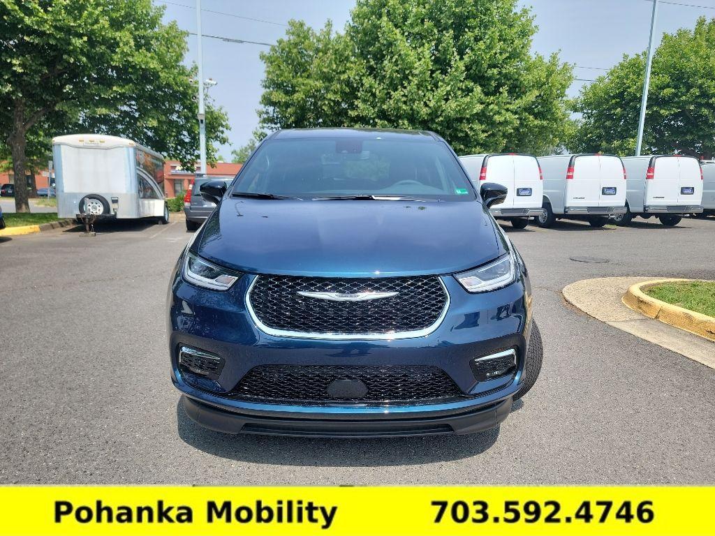 used 2025 Chrysler Pacifica car, priced at $87,565
