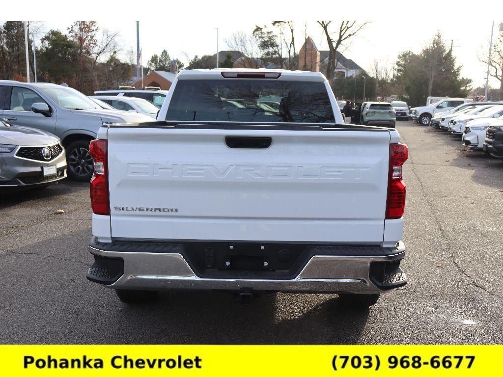 new 2024 Chevrolet Silverado 1500 car, priced at $39,995