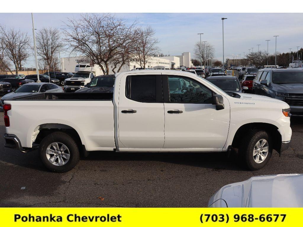 new 2024 Chevrolet Silverado 1500 car, priced at $39,995