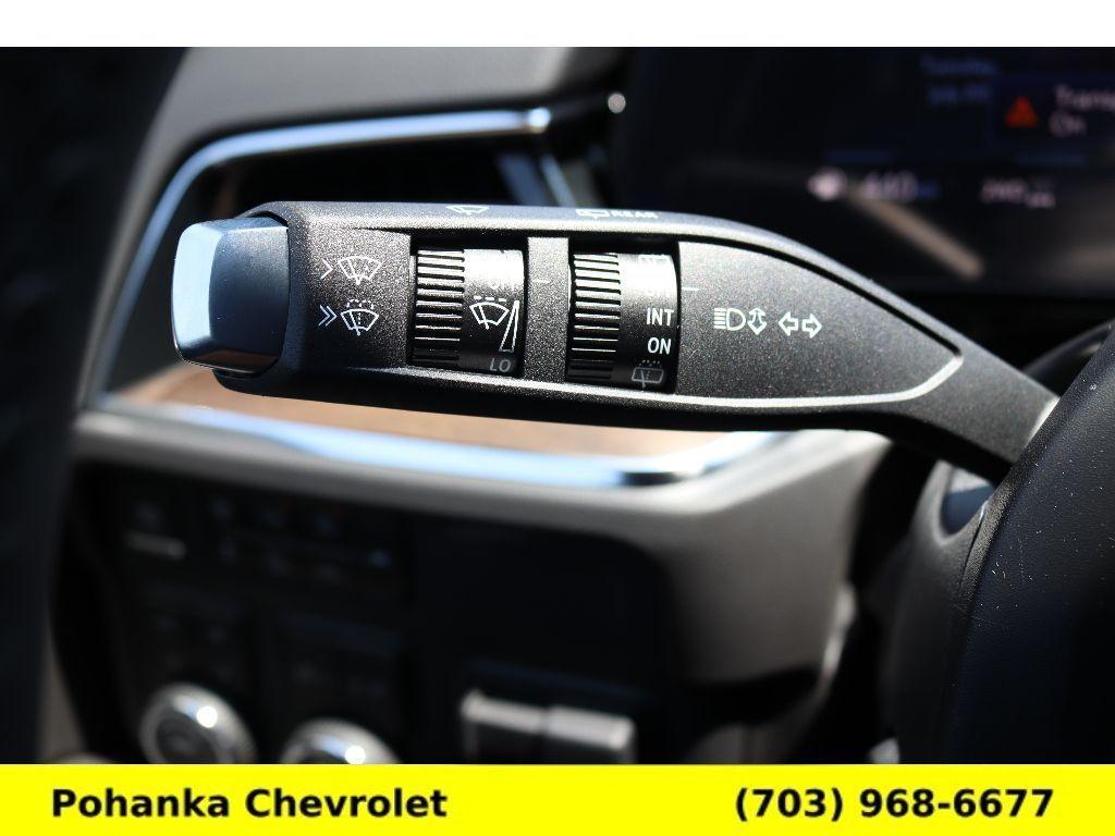 new 2025 Chevrolet Suburban car, priced at $86,995