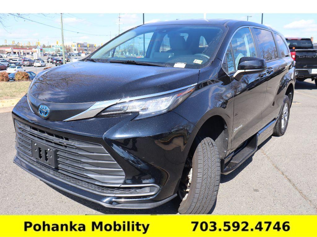 used 2022 Toyota Sienna car, priced at $65,999