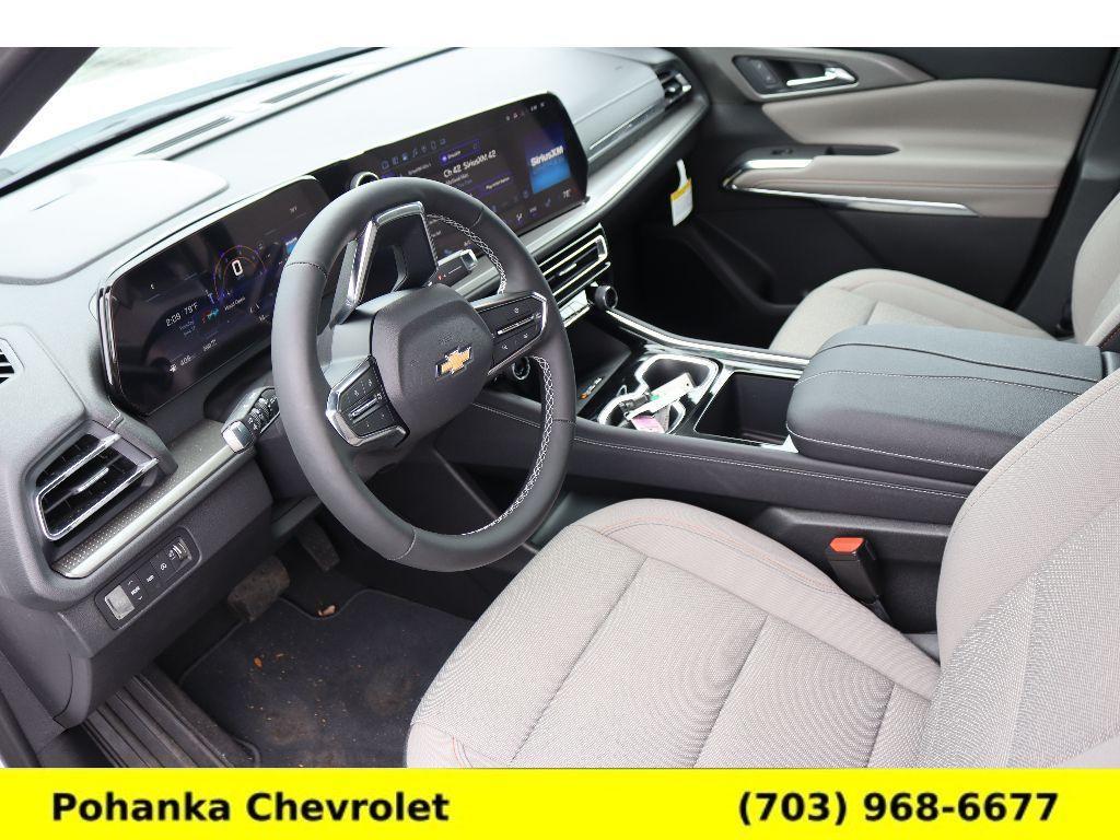 new 2025 Chevrolet Traverse car, priced at $44,495