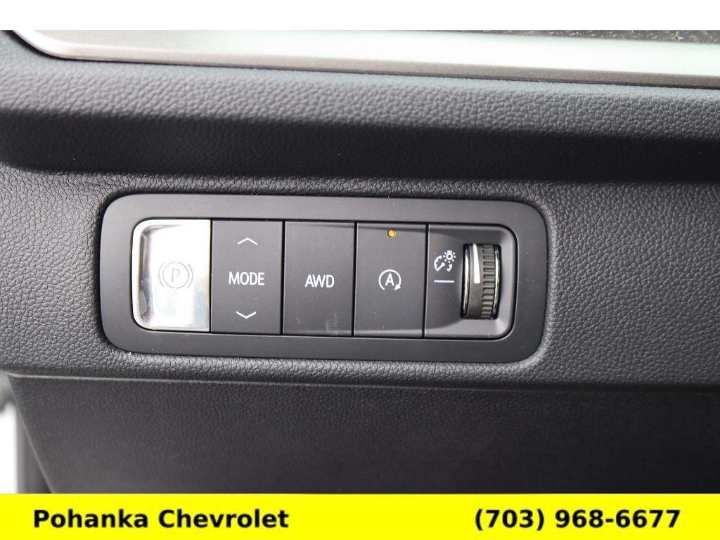 new 2025 Chevrolet Traverse car, priced at $44,495