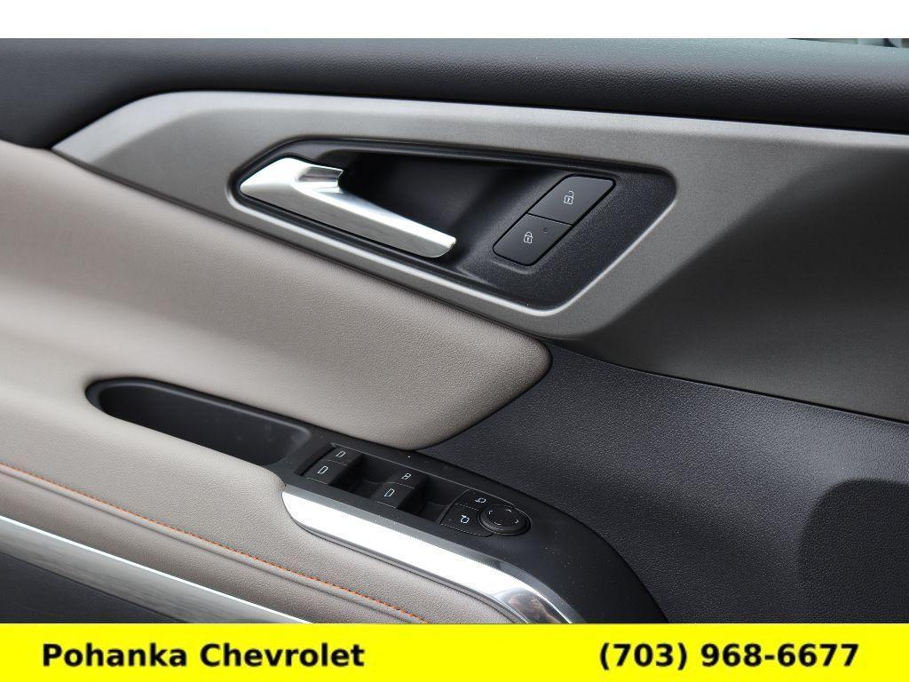 new 2025 Chevrolet Traverse car, priced at $44,495