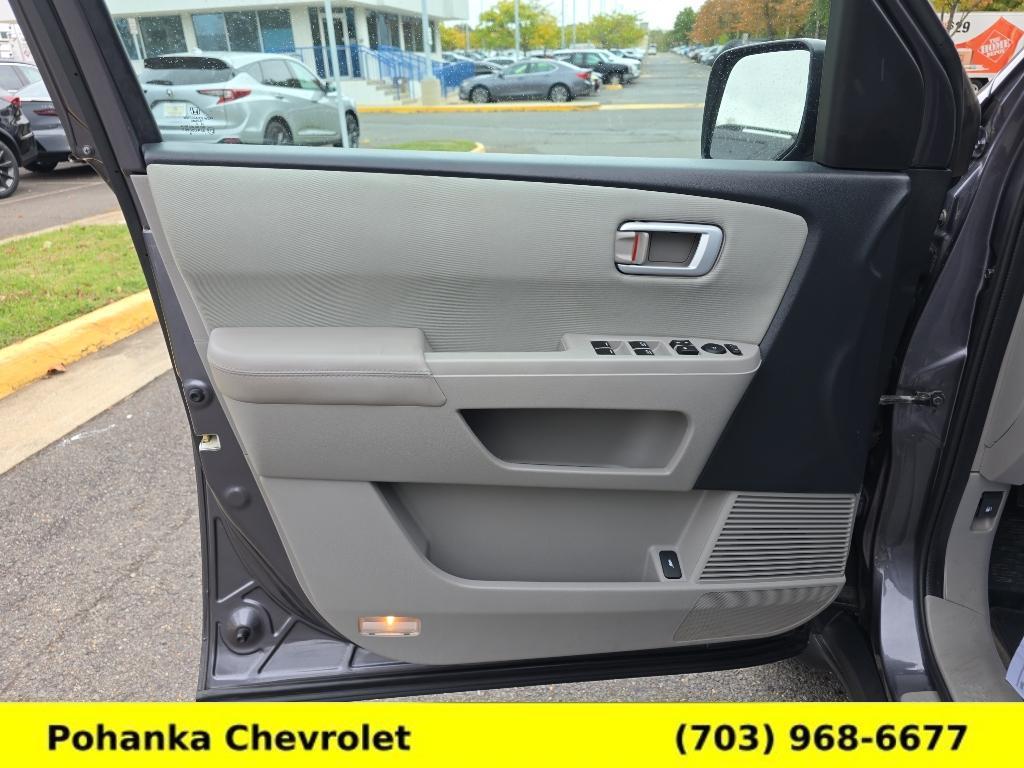 used 2015 Honda Pilot car, priced at $12,959