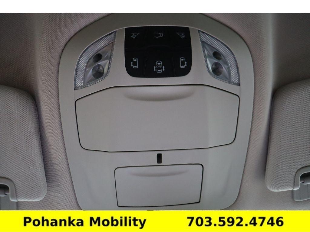 used 2022 Chrysler Pacifica car, priced at $53,999