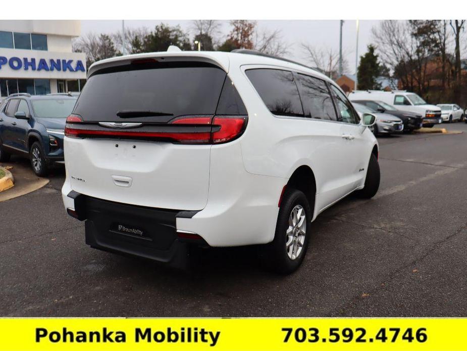 used 2022 Chrysler Pacifica car, priced at $53,999