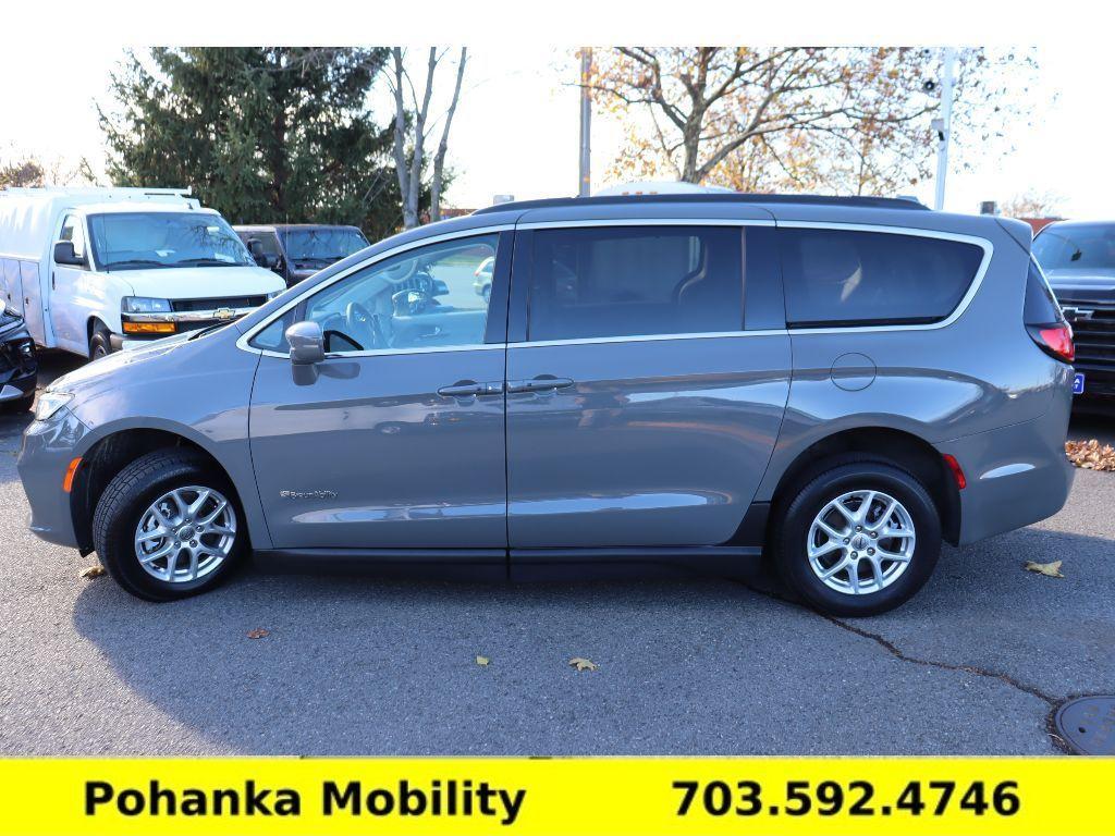 used 2022 Chrysler Pacifica car, priced at $51,999