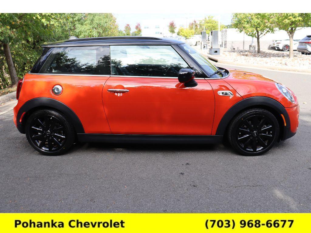 used 2021 MINI Hardtop car, priced at $22,911