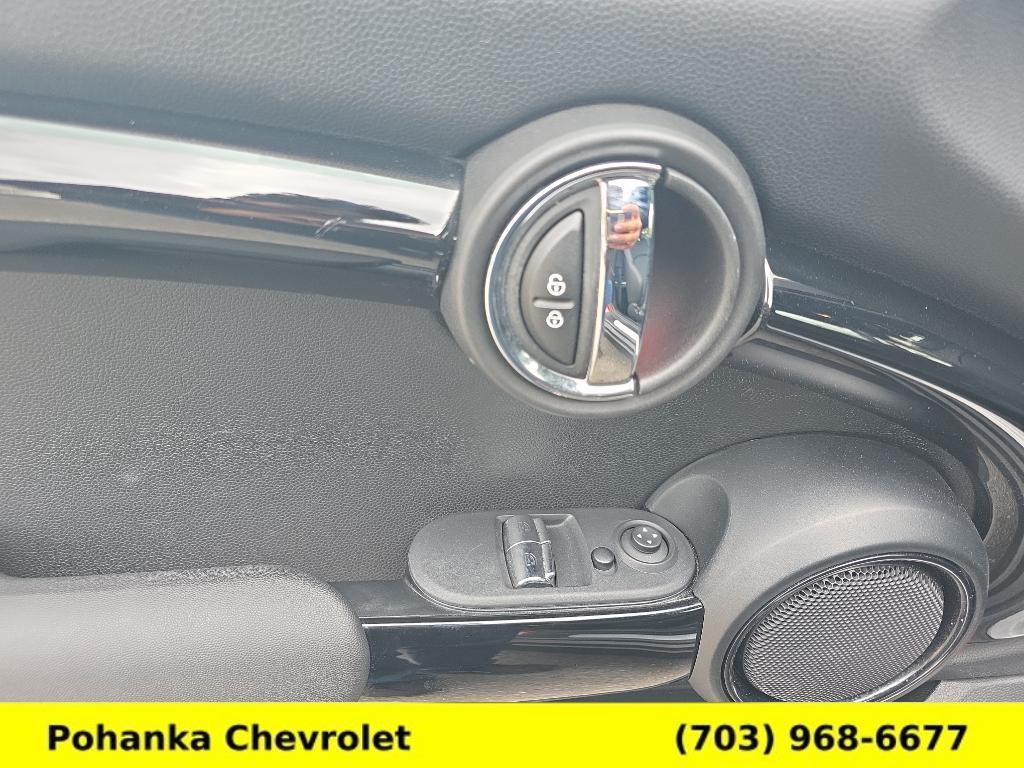 used 2021 MINI Hardtop car, priced at $22,589