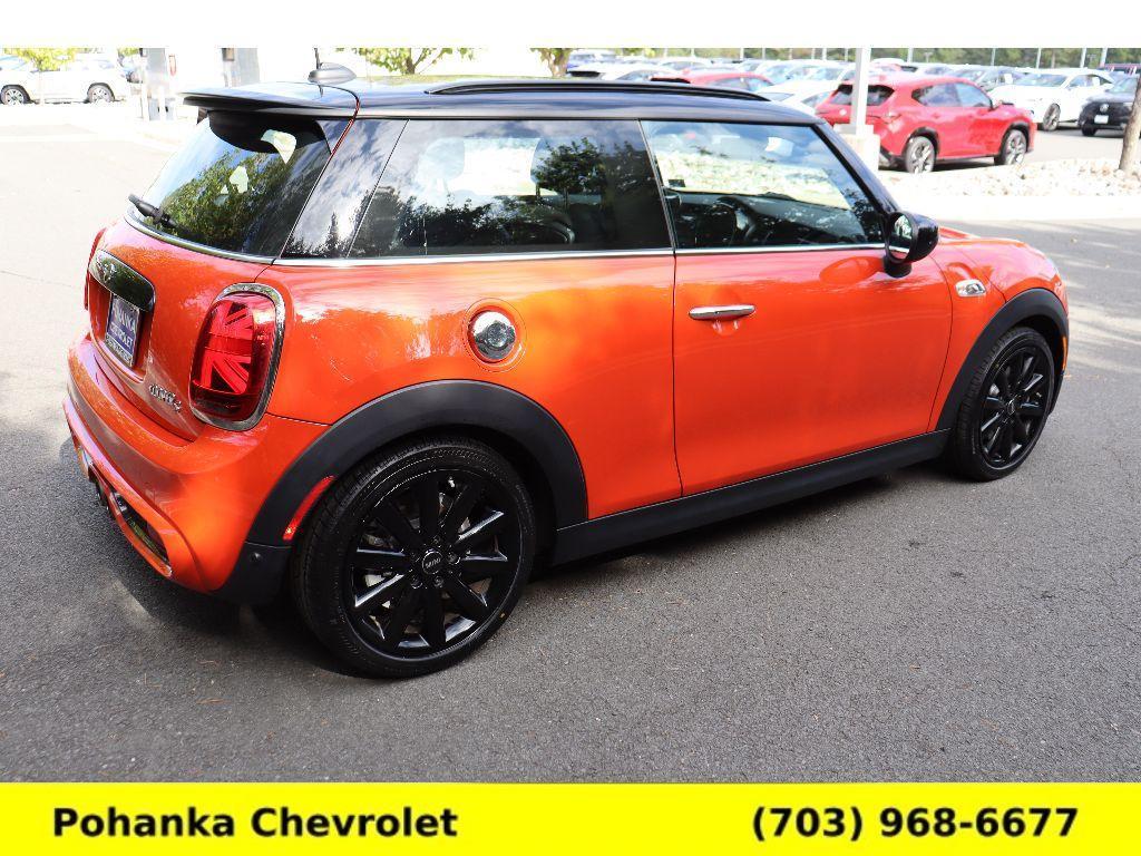 used 2021 MINI Hardtop car, priced at $22,911