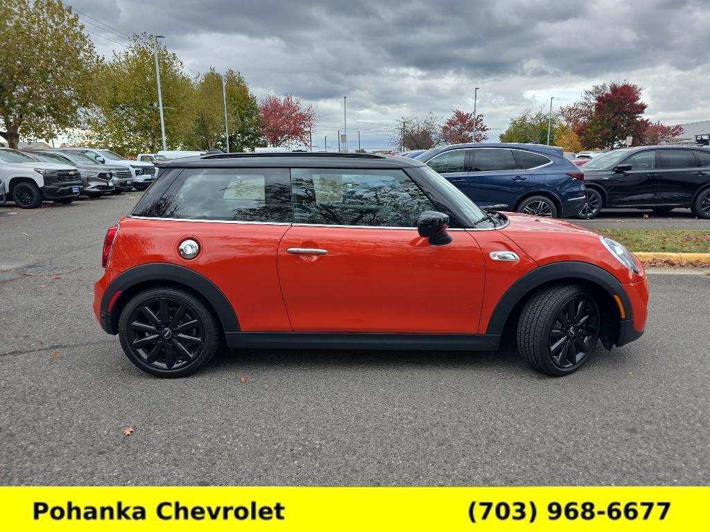 used 2021 MINI Hardtop car, priced at $22,589