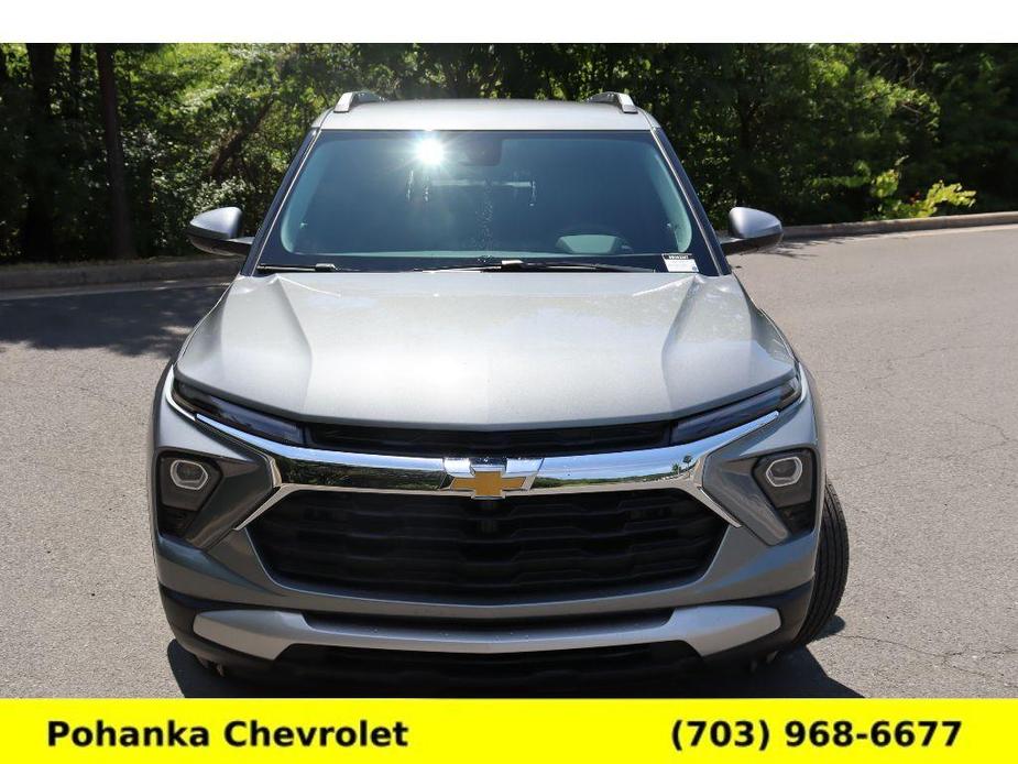 new 2025 Chevrolet TrailBlazer car, priced at $28,240