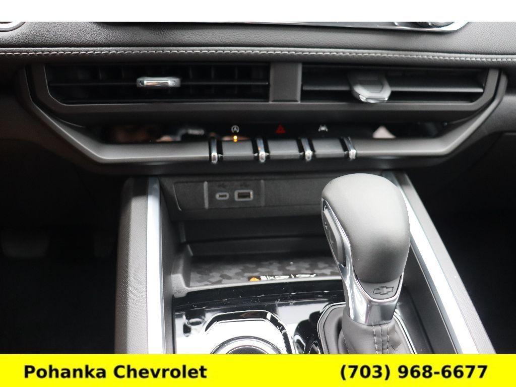 new 2025 Chevrolet Colorado car, priced at $43,187