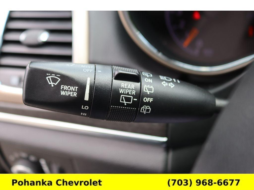 used 2015 Jeep Grand Cherokee car, priced at $11,494