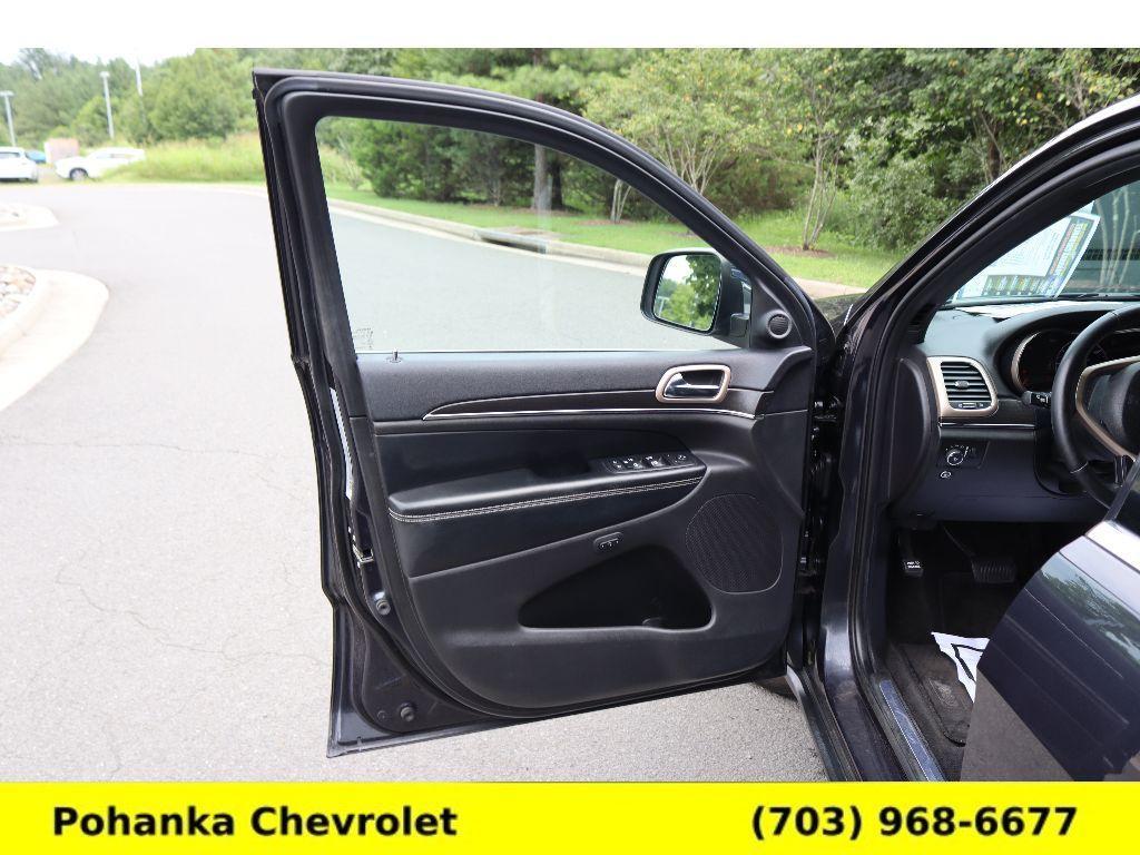 used 2015 Jeep Grand Cherokee car, priced at $11,494