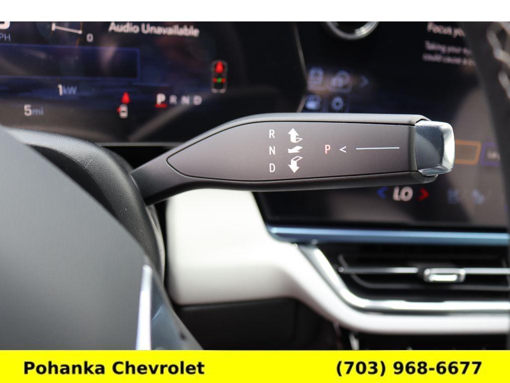 new 2025 Chevrolet Equinox EV car, priced at $47,685