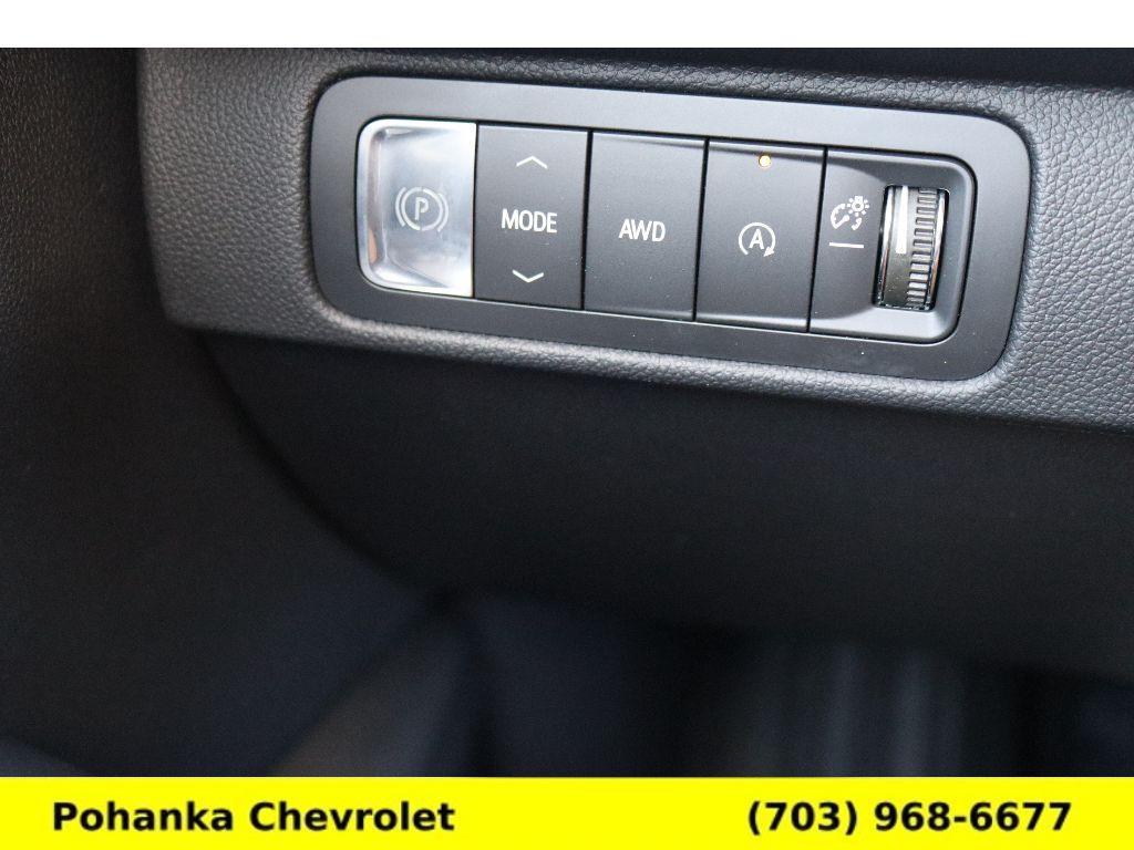 new 2026 Chevrolet Traverse car, priced at $44,917