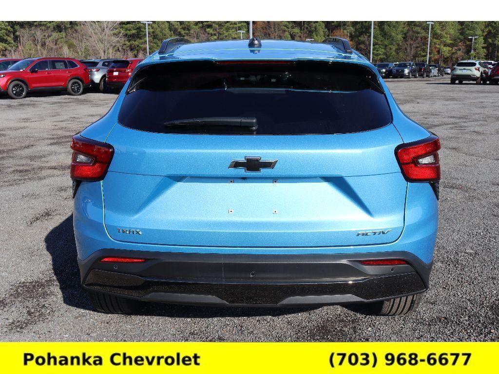 new 2025 Chevrolet Trax car, priced at $25,913