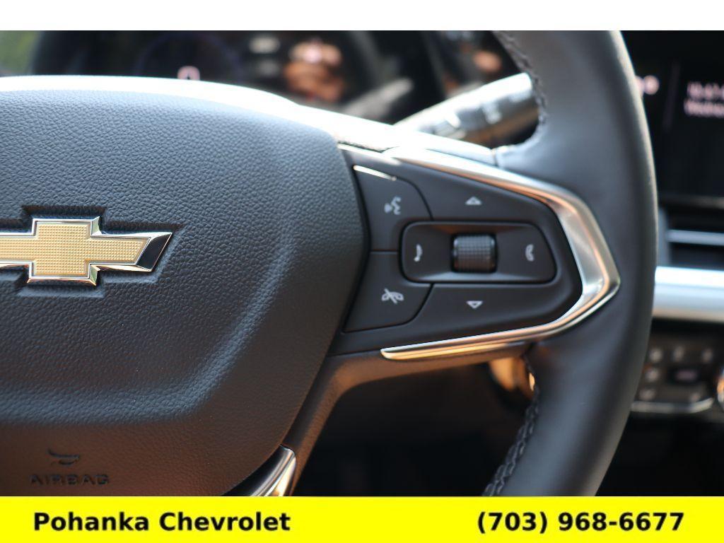 new 2025 Chevrolet Trax car, priced at $25,025