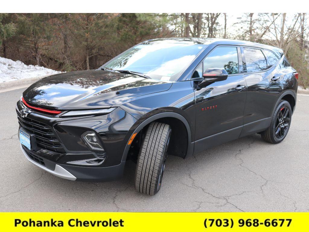 used 2024 Chevrolet Blazer car, priced at $31,999