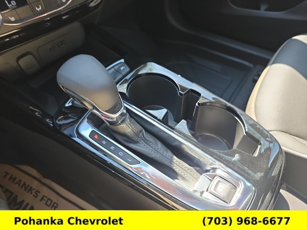 new 2025 Chevrolet Trax car, priced at $27,995