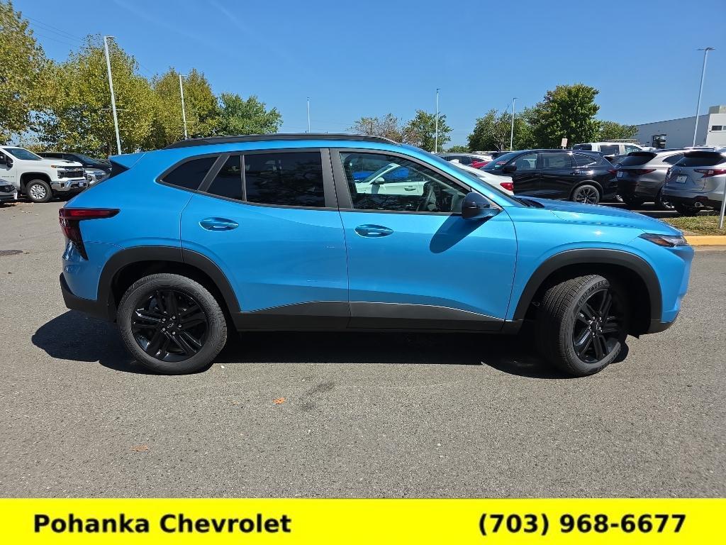 new 2025 Chevrolet Trax car, priced at $27,995