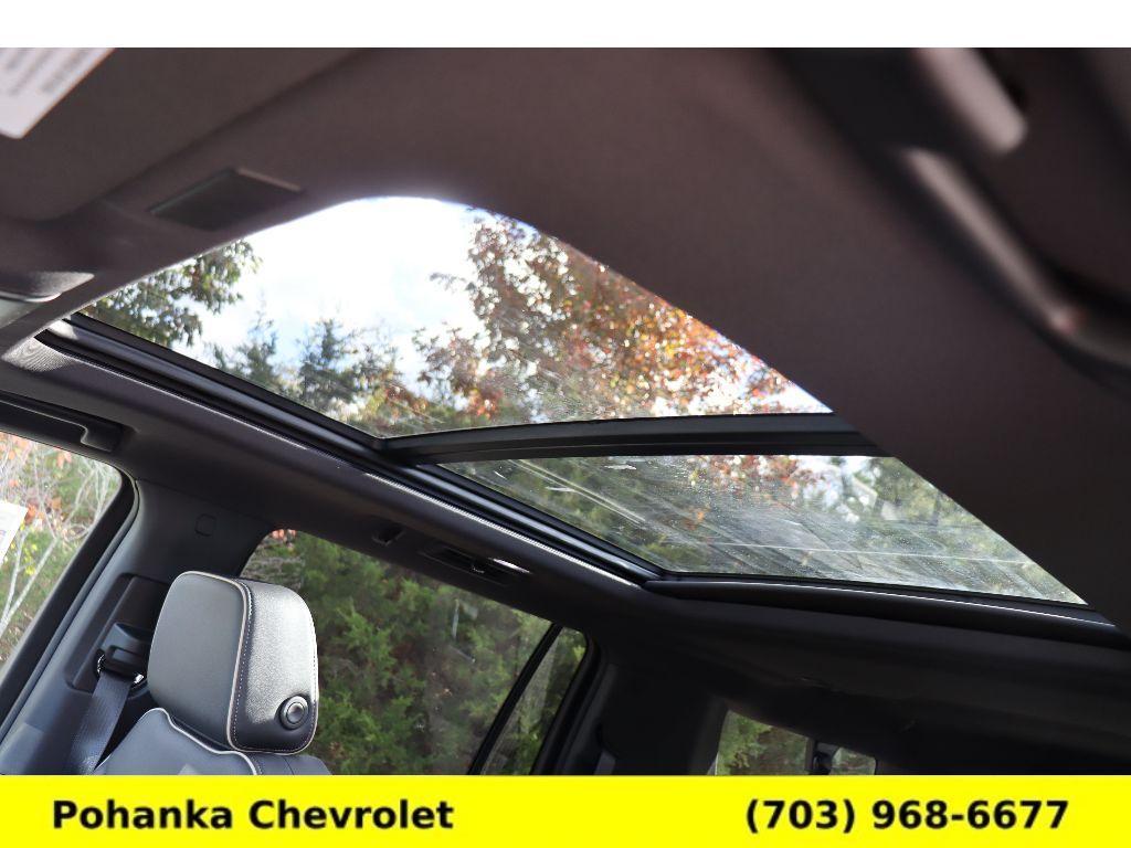 new 2026 Chevrolet Suburban car, priced at $85,999