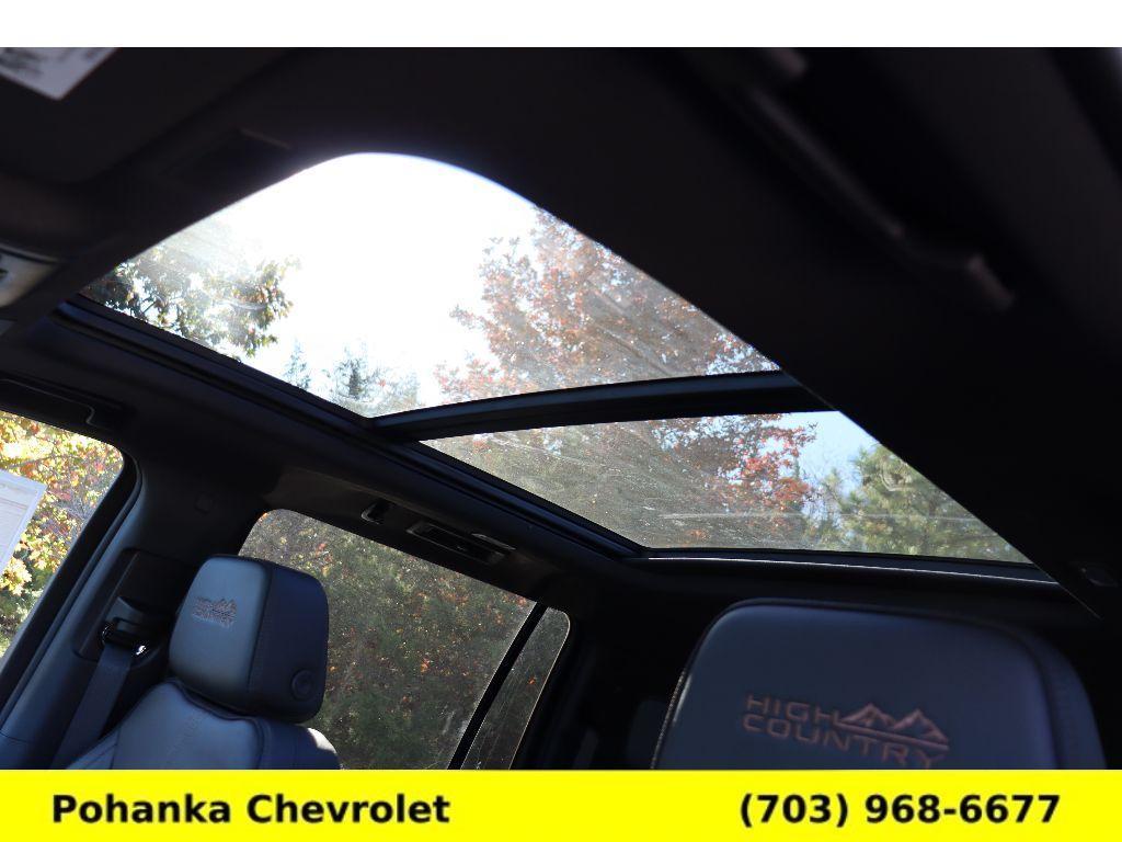 new 2026 Chevrolet Suburban car