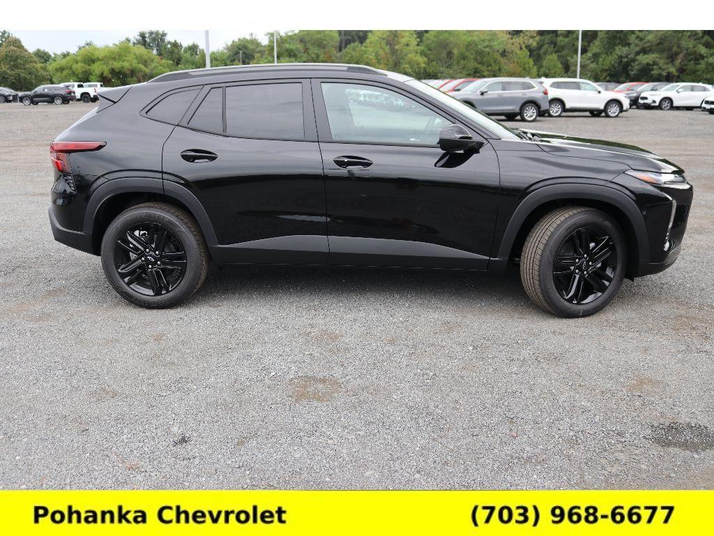 new 2025 Chevrolet Trax car, priced at $25,989