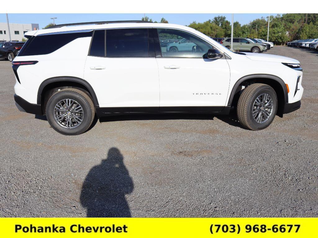 new 2026 Chevrolet Traverse car, priced at $42,995