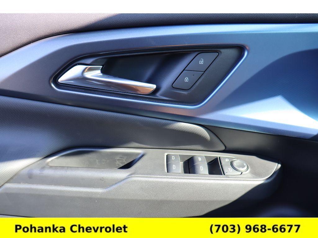new 2025 Chevrolet Equinox EV car, priced at $42,295