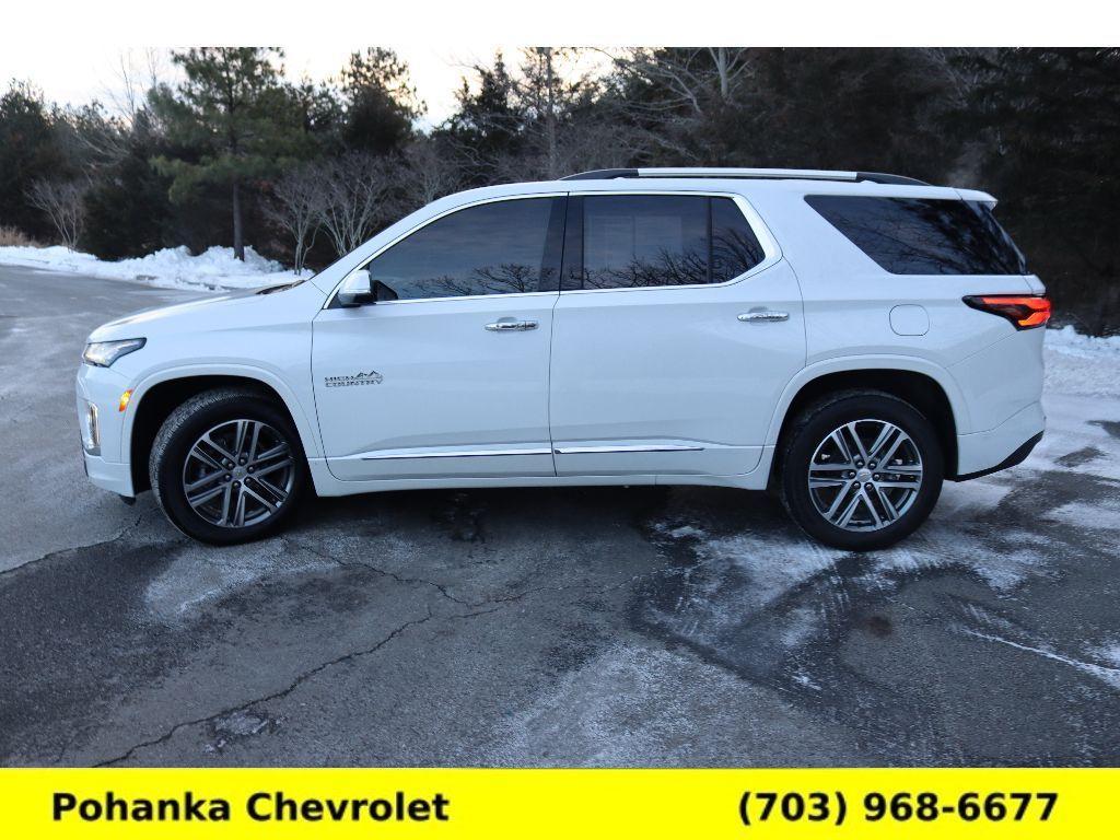 used 2023 Chevrolet Traverse car, priced at $37,811