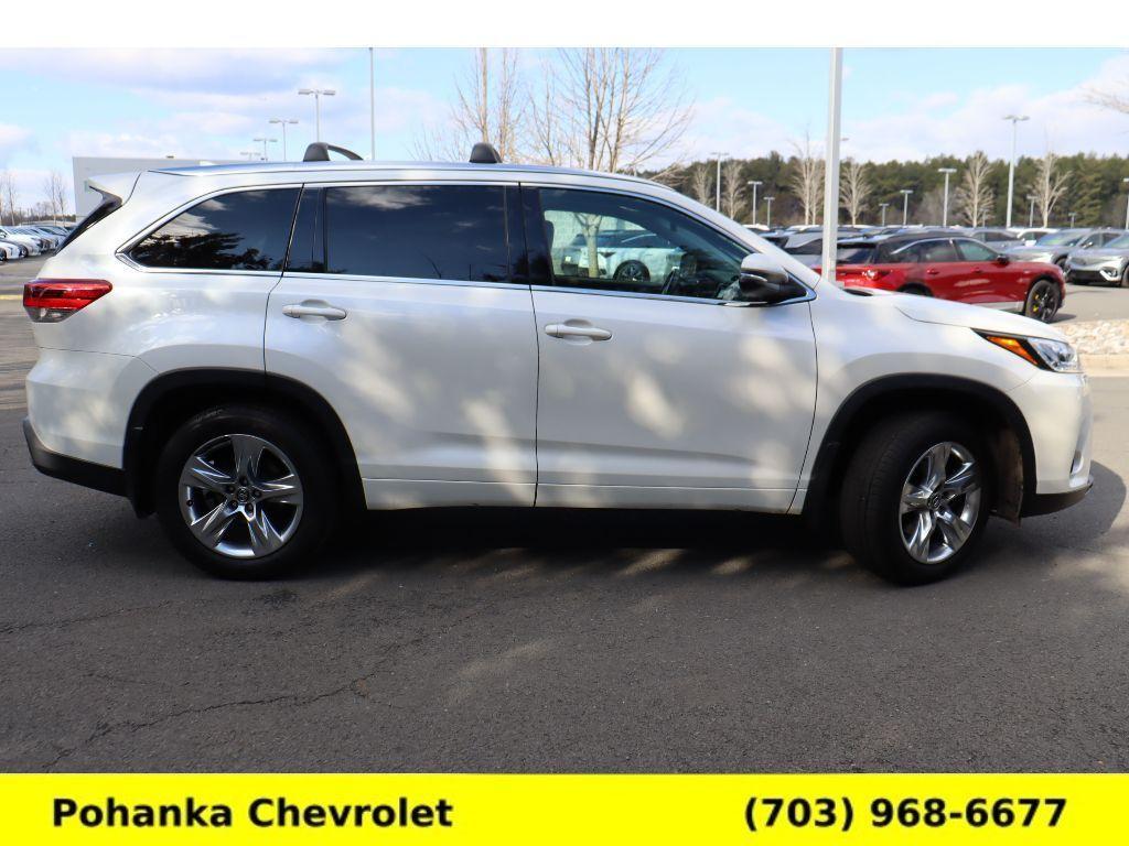 used 2019 Toyota Highlander car, priced at $29,999