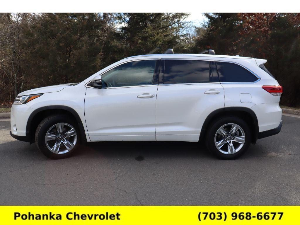 used 2019 Toyota Highlander car, priced at $29,999