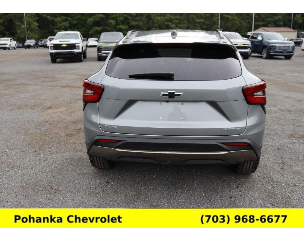 new 2025 Chevrolet Trax car, priced at $25,989