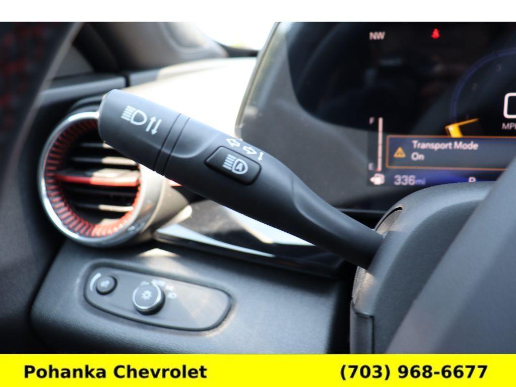 new 2025 Chevrolet Trax car, priced at $27,075