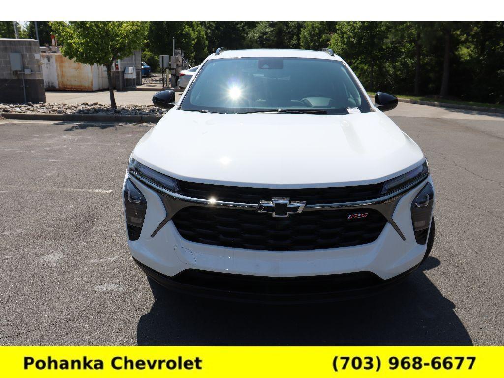 new 2025 Chevrolet Trax car, priced at $27,075