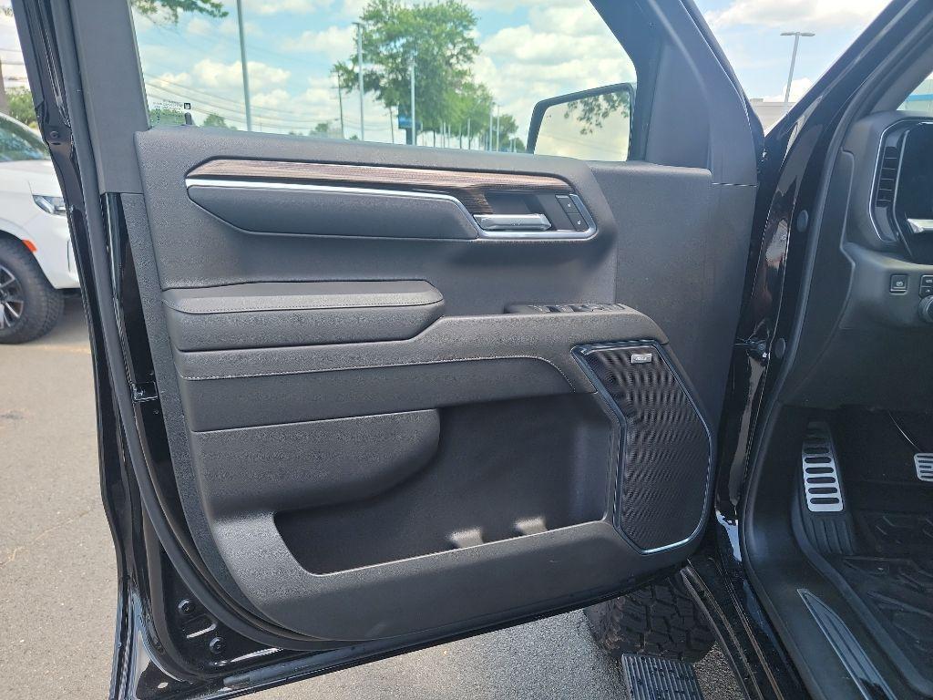 new 2024 Chevrolet Silverado 1500 car