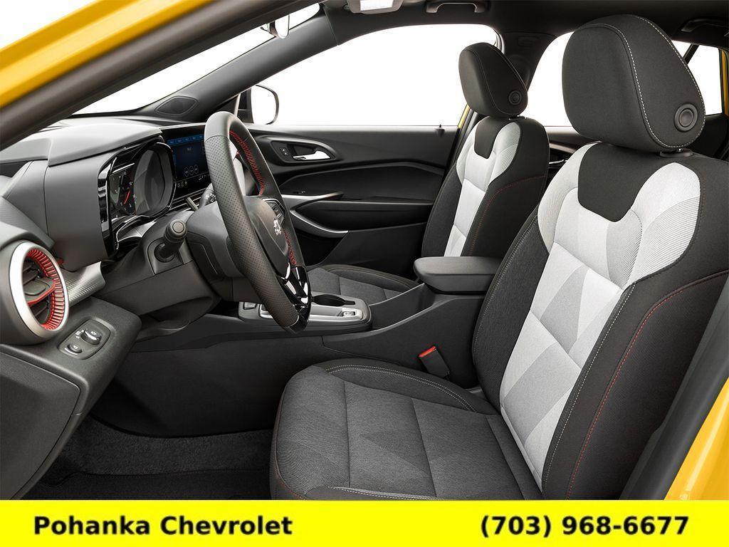 new 2025 Chevrolet Trax car