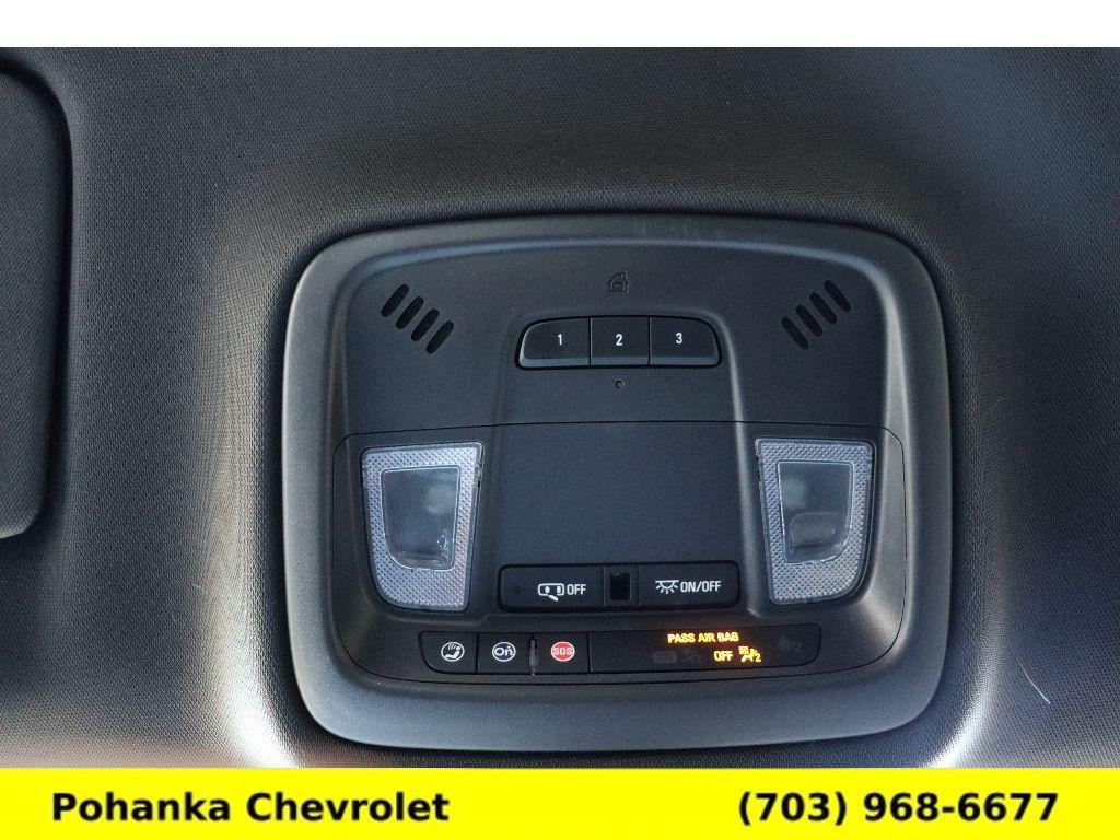 used 2023 Chevrolet Traverse car, priced at $32,810