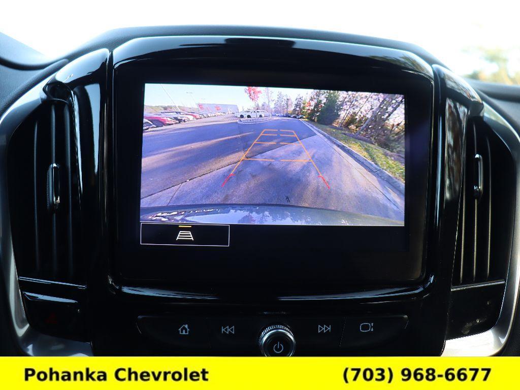 used 2023 Chevrolet Traverse car, priced at $32,810