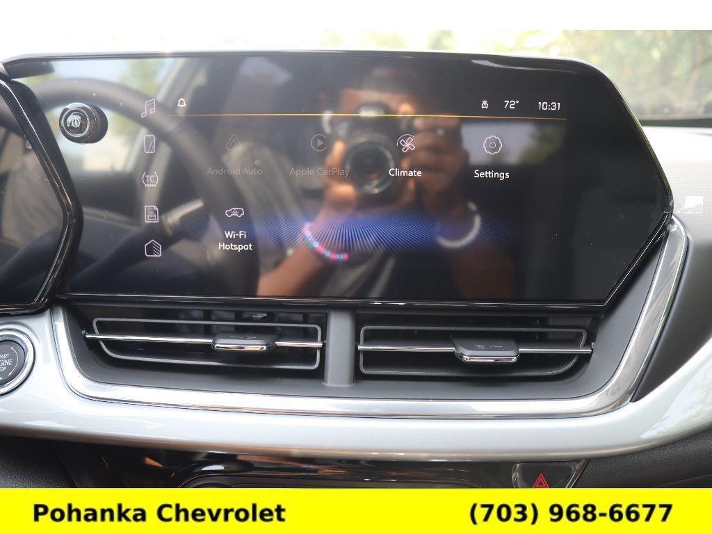 new 2025 Chevrolet Trax car, priced at $24,525