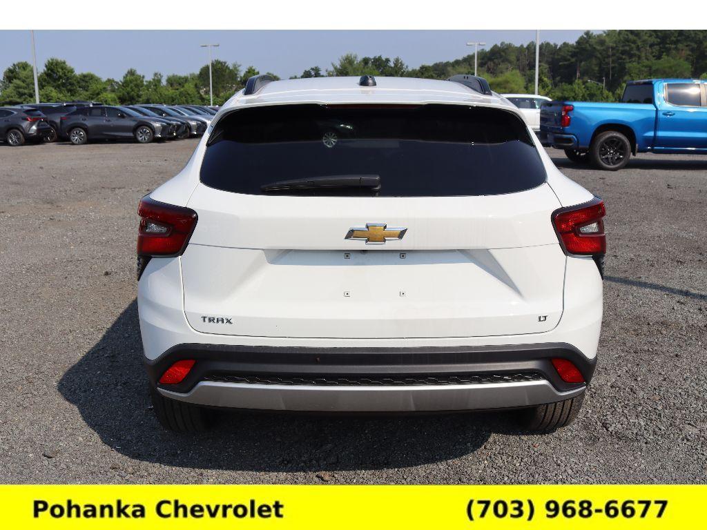 new 2025 Chevrolet Trax car, priced at $23,732