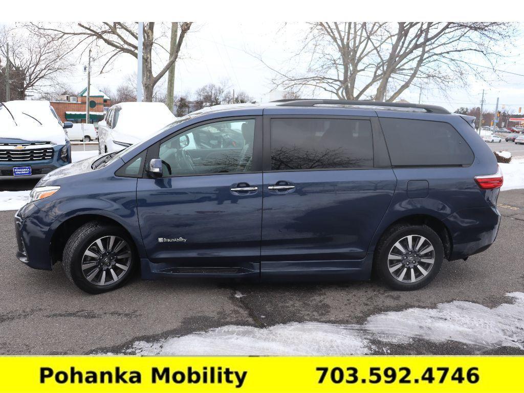 used 2018 Toyota Sienna car, priced at $39,999