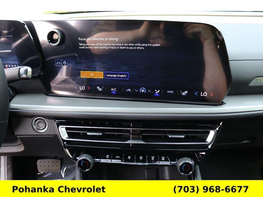 new 2025 Chevrolet Traverse car, priced at $43,424